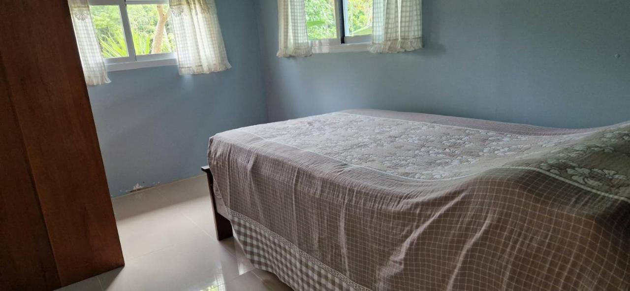 Mana Pool House Bed and Breakfast Chiang Rai Exterior foto